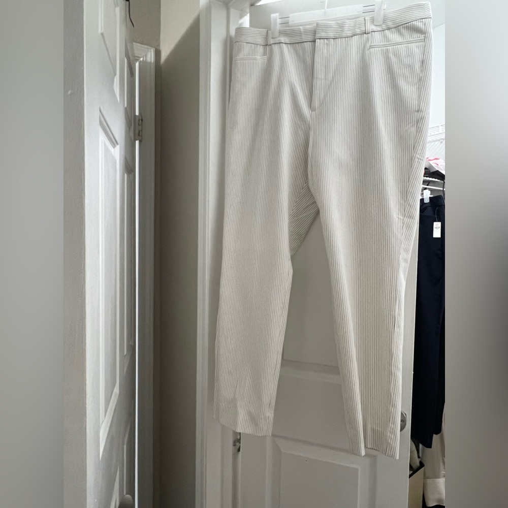 Banana republic, size 18, never worn.